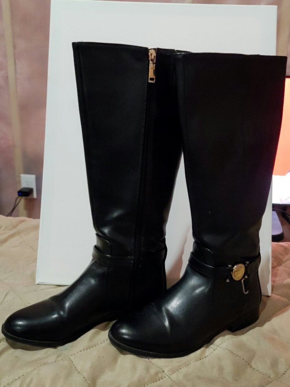 Black Boots w/ Gold Details - Tommy Hilifiger